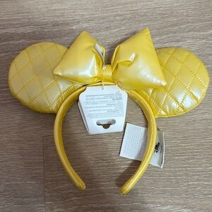 yellow quilted minnie mouse ears 💛 new with tags